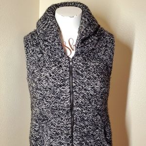 Eileen Fisher Yak/Merino Wool Vest. Sz. Zip Front.